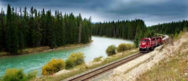 TSBCanada's tweet photo. How safe is Canada’s #railway system? This short video identifies 3 persistent safety issues on our #Watchlist2018 https://t.co/7KFGHpwQR2 https://t.co/iszQUExgWc