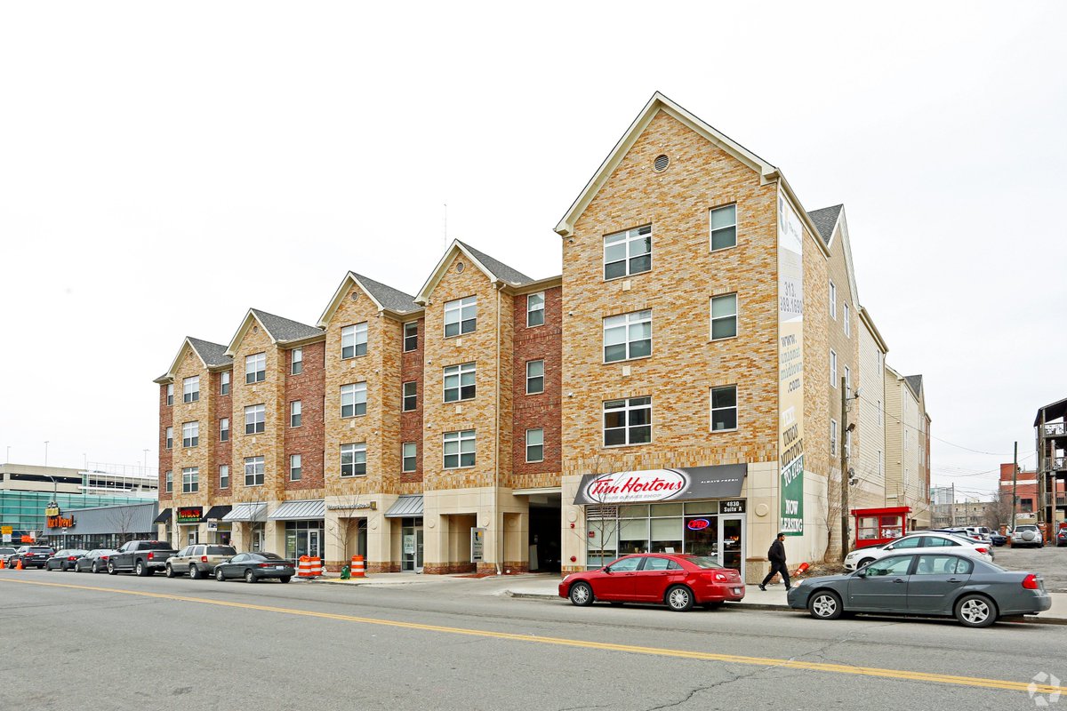 LISTING OF THE WEEK: Prime Retail at the Union located in the Heart of Midtown in Detroit - 2,978 SF For Lease 

For more info: pacommercial.com/en/properties/… #Detroit #CRE .@spotcre