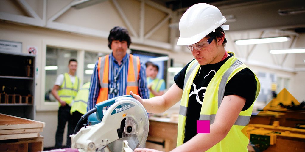 cityandguilds's tweet image. Are your construction learners #workready?  
Our #TechnicalQualifications in construction are designed to give your learners the #skills and #knowledge employers are looking for. Find out more: goo.gl/AquLoY