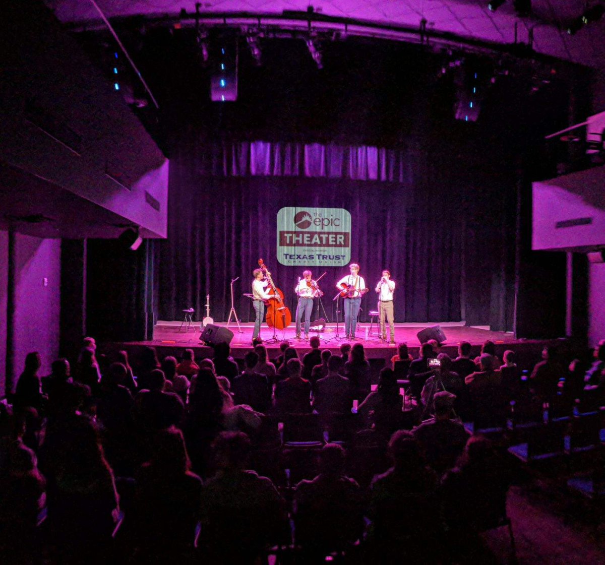 TheEpicGP's tweet photo. It was another packed house at The Epic Theater presented by TexasTrust as The Breaker Boys shared all their hits, plus tunes from their brand new album, "Salem Bound, The Breaker EP"
#Breakerboys #newalbum #irishfolkmusic #TexasTrust #theepictheater #salem #dfw #GrandPrairie https://t.co/Vgi6wu5Sqj