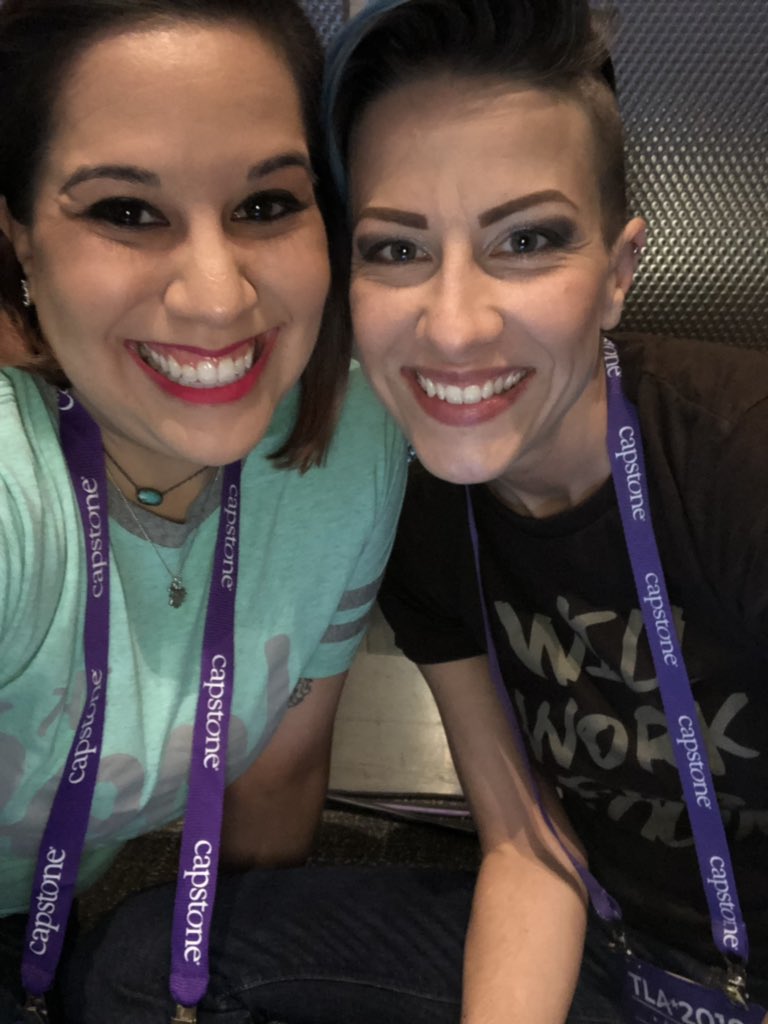 lispylibrarian's tweet photo. The best part of #txla19 is seeing my people!! @punkrocklib #txla19tc #techglamp https://t.co/lvYyqBuUMy