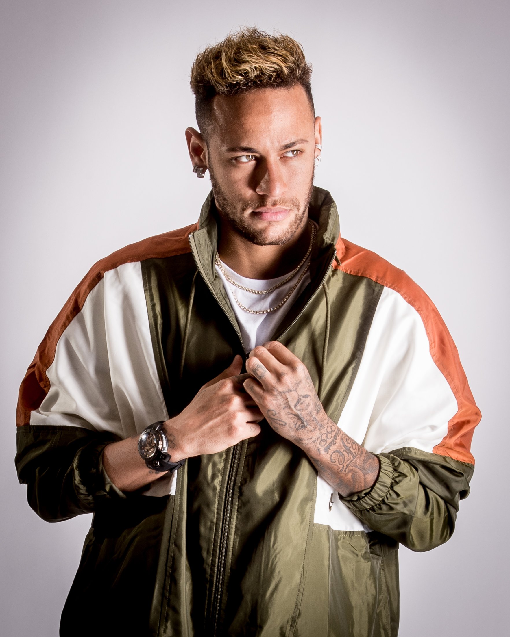 Neymar Jr on X: Let your time shine @GaGaMilanoWorld #gagamilano