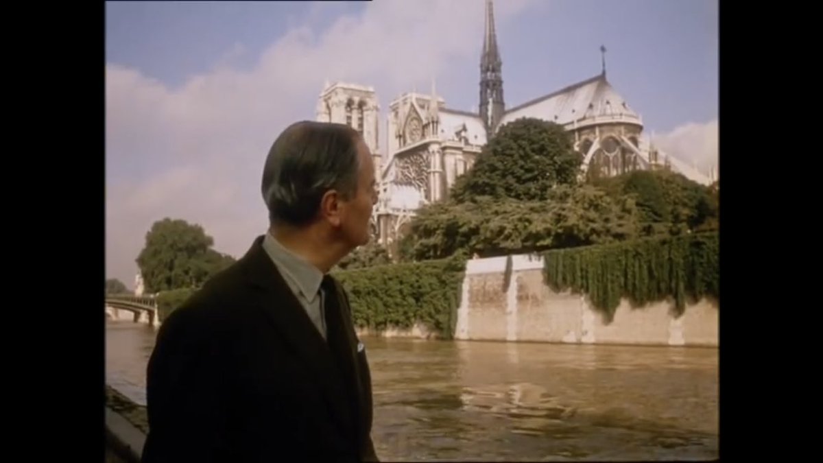 FrHaJo's tweet image. Blir påmind av kamrat om den absolut första scenen i den episka BBC-serien Civilisation. ”Vad är Civilisation? Jag vet inte. Men jag tittar på den nu.” 50 år sedan. Då 800 år efter byggstart. Så outsägligt sorgligt.