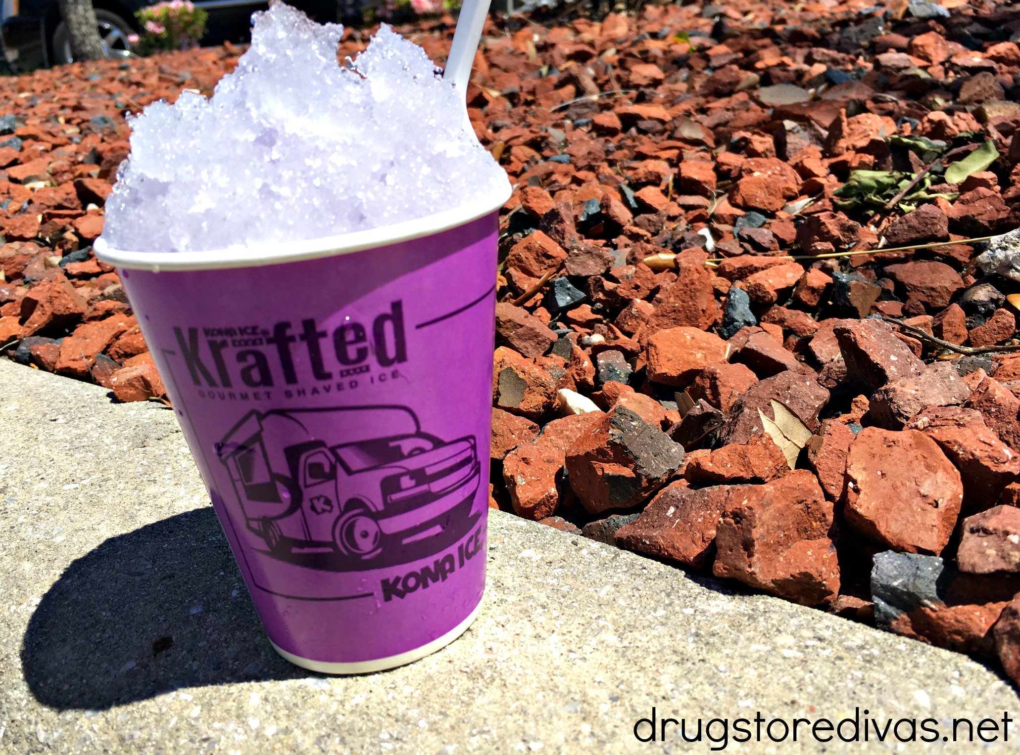 A cup of Italian ice from Kona Ice.