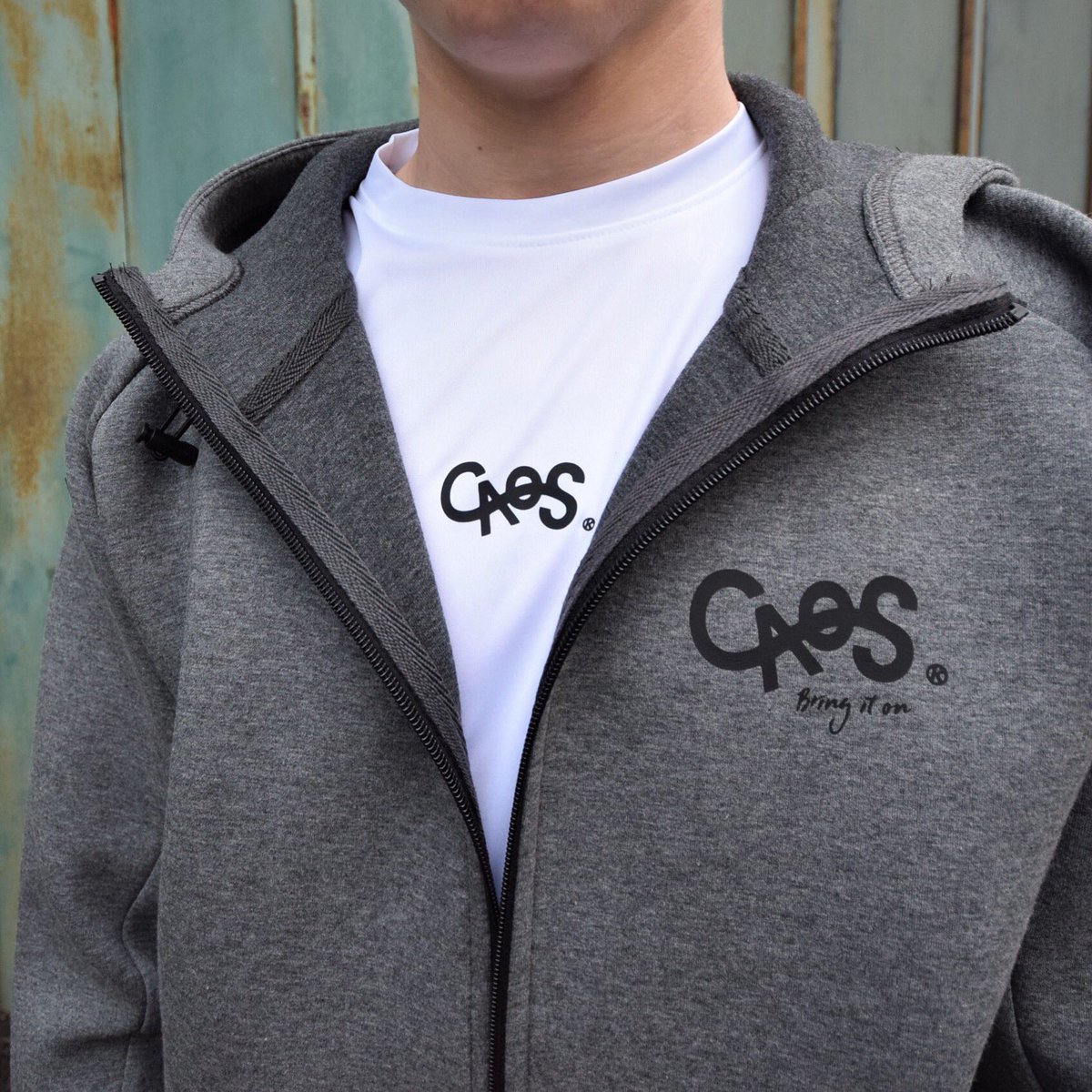 Caos_Kit's tweet image. CLASSIC.. the unisex Caos leisure jacket available in black and grey 💯 A versatile jacket for any occasion..
caos-k.co.uk 
#prepostworkout #caoskrew #spring2019