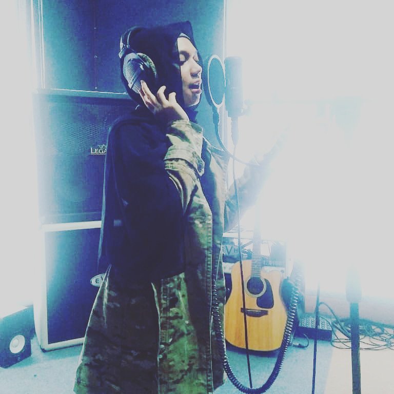 ShareVideoInev's tweet photo. Comingsoon guys πβ¨β¨!! Nantikan kejutan 2019 π @indah_nevertari @INEVERSAL_ID @AthenaJaya #newproject #indahnevertari #ineversal https://t.co/xaFE5dHnrE