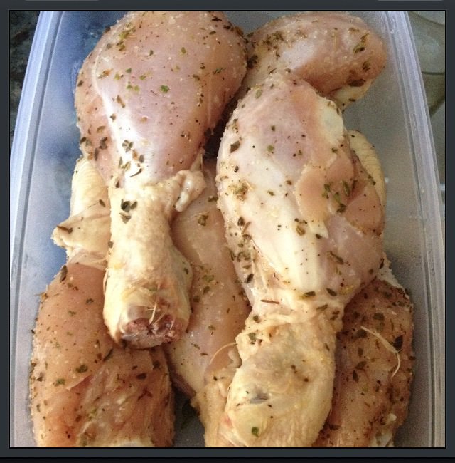 servicarnes's tweet photo. Agrega a tu #pollo las especias en polvo antes de cocinarlo así no perderán su sabor ni aroma #ServiTips https://t.co/HMebUW1yf0