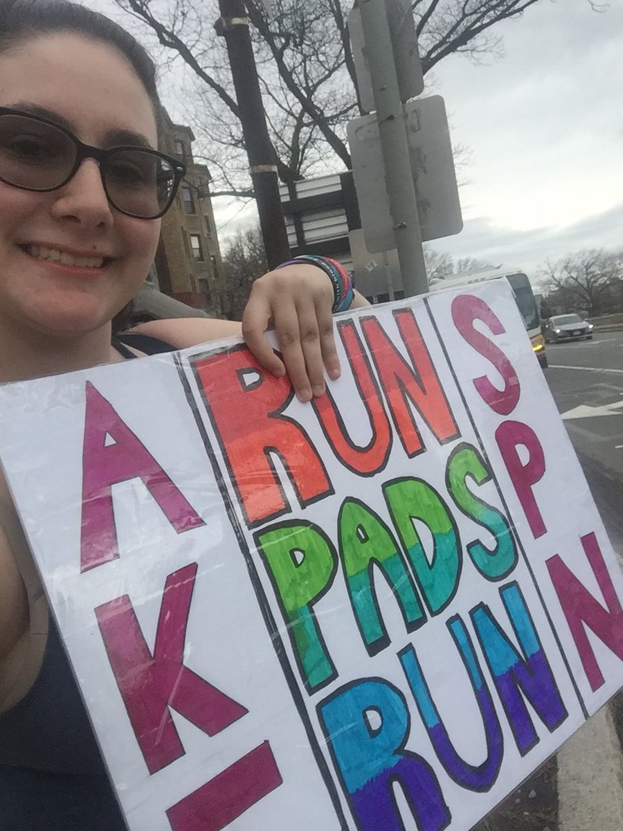 emilycoleyeah's tweet image. And they’re off! I’ll be waiting at 40J! #SPNFamiIy #RunPadsRun