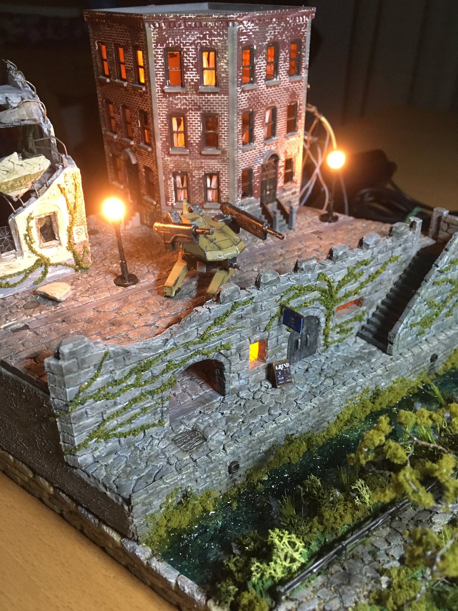 ゆうすけ 最近フォローした方は知らない過去作を晒す 初めて作ったジオラマです 4枚目の写真から徐々に拡げて作っていきました 建物の作り方が分からずに マッチ棒を組んで作ろうとしたり ボツ Ww 失敗ばかりでした あ 今でも失敗ばかりして ゆうすけ 最近フォローした方は知らない過去作を晒す 初めて作ったジオラマです 4枚目の写真から徐々に拡げて作っていきました 建物の作り方が分からずに マッチ棒を組んで作ろうとしたり ボツ Ww 失敗ばかりでした あ 今でも失敗ばかりして