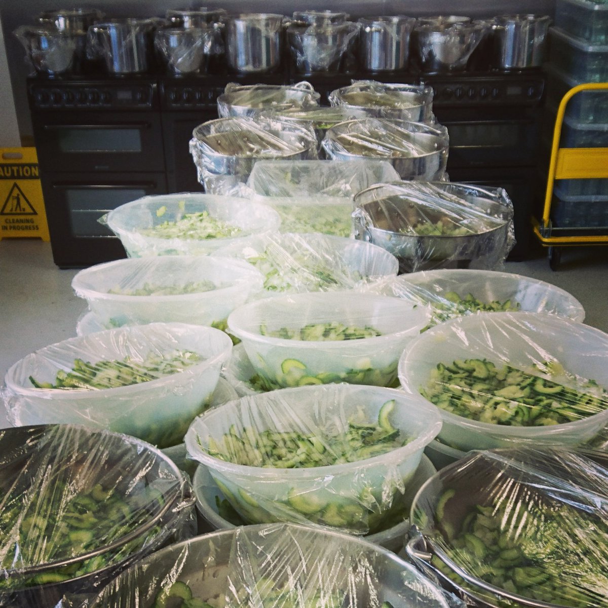 Many, many pans of our #Original Cuecumber &amp; Norfolk Gin Relish ready to Rock and Relish! 😀 <a href="/freshapproach_/">Louise Skoyles</a> <a href="/norfokgin/">Norfolk Gin Jonathan</a> <a href="/ProudlyNorfolk/">Proudly Norfolk</a> #handcrafted #britishgrown #cucumber #Gin #unique #smallbusiness #workingtogether 😀
