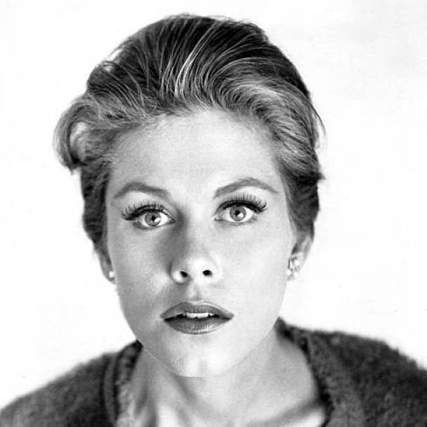 Happy Birthday Samantha! Elizabeth Montgomery Bewitched our homes for 8 years from 1964-1972. 
Life Assure 