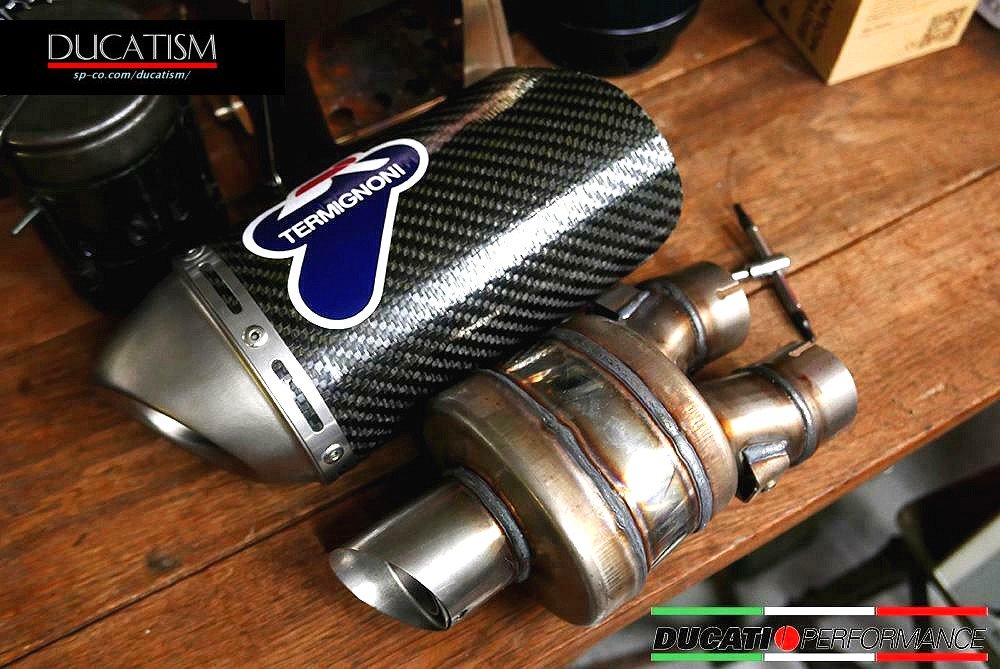 ducatiモンスターS4R.S4RS用テルミニョーニスリップオンマフラー ducatiモンスターS4R.S4RS用テルミニョーニスリップオンマフラー