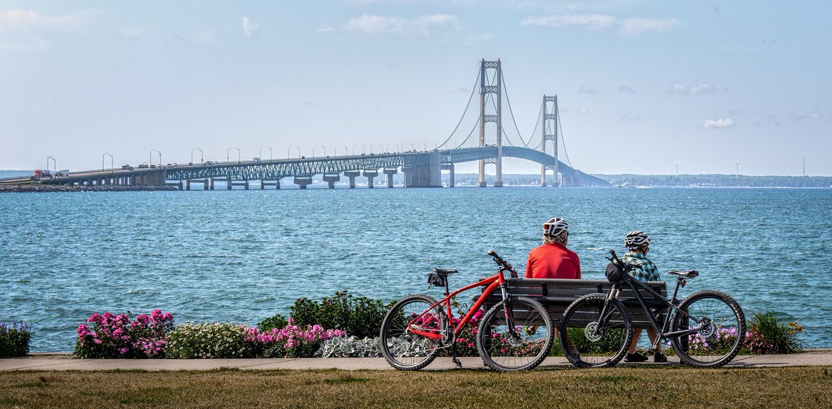 SaveMICity's tweet photo. Our failure to invest in infrastructure and our communities hurts our economic growth and ends up costing us more than we "saved" when our infrastructure fails. ✋ 💰 🏛️🚰 🏗️ 🛣️ 🚧 ♻️ 🏡 🚲 #SaveMICity #MiLeg #InvestSupportGrow https://t.co/O2XKHTiNin