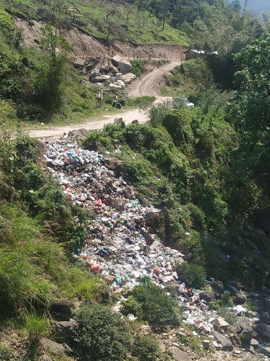 PremTaba's tweet photo. This needs urgent care @KamengEast @MoHUA_India @SbmUrban Kameng River should be treated as an entity not a dumping place. Open garbage dumping is a serious violation of environmental rules. 
@GretaThunberg @nivedita_Him @SadhguruJV @rallyforrivers @CleanRiversPGH @chumdarang https://t.co/Hyt40QhAAP