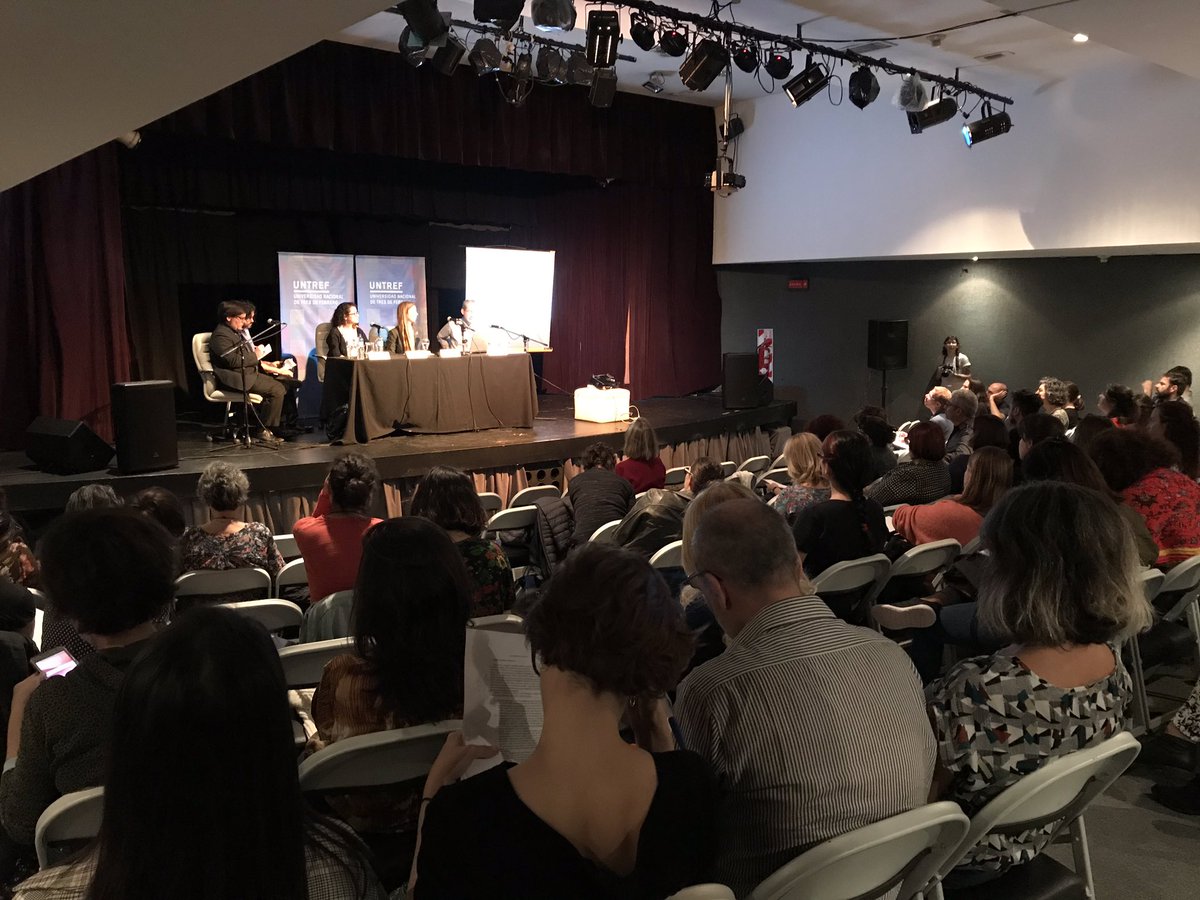 rantific45's tweet photo. Congreso de Archivos Personales organizado por @CeDInCI con apoyo de #fwilliams panel híper actual sobre humanidades digitales y archivos personales nacidos digitales (sí, tu email) https://t.co/1KTooKXOdd