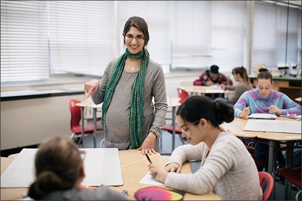 educationweek's tweet photo. Despite being in a profession that’s dominated by women in their childbearing years, teachers rarely get paid parental leave. To spend time with their newborns, they cobble together sick days and then take time unpaid. https://t.co/lMAYnFkhSw https://t.co/Nb8DFSjxN1