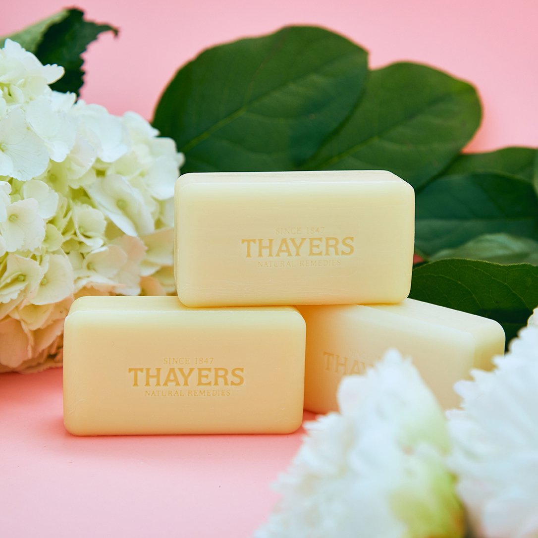 ThayersNatural's tweet photo. Start your week off right by lathering up with a Thayers Body Bar! Available in luxurious Rose Petal, awakening Peppermint, and refreshing Citrus. 🌹🌱🍊🛁
#thayers #since1847 #bodybars #thayersbodybars #rosepetal #peppermint #citrus #witchhazel #aloevera #nontoxic #cleanbeauty https://t.co/LUCWkj2ITA