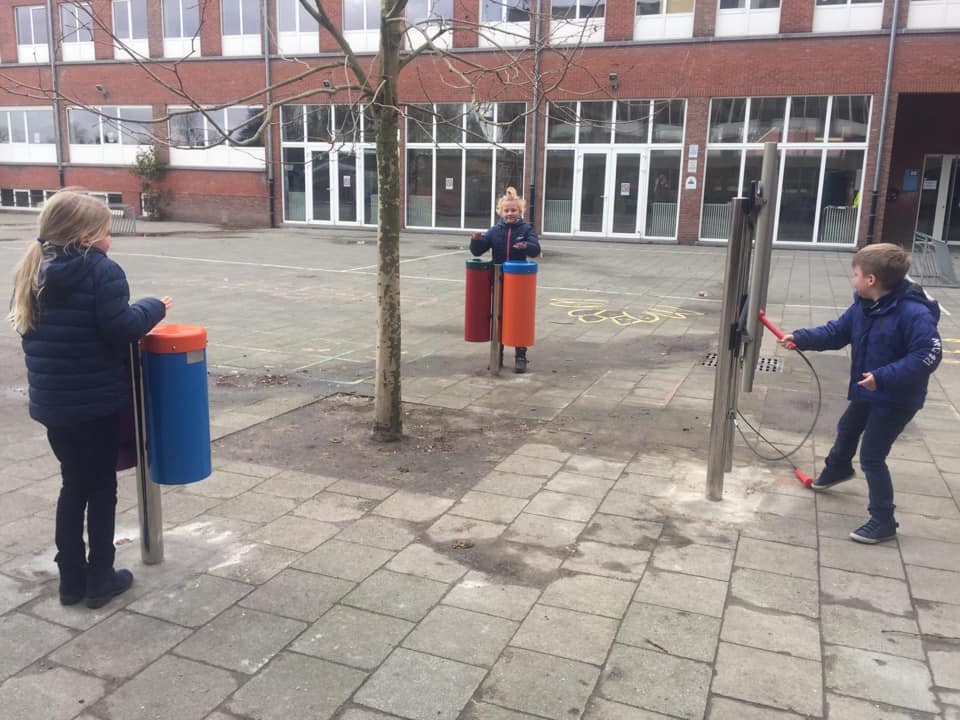 #Outdoor #Muziekinstrumenten voor op het #schoolplein - ook voor deze basisschool percussionplay.nl/muziekinstrume…