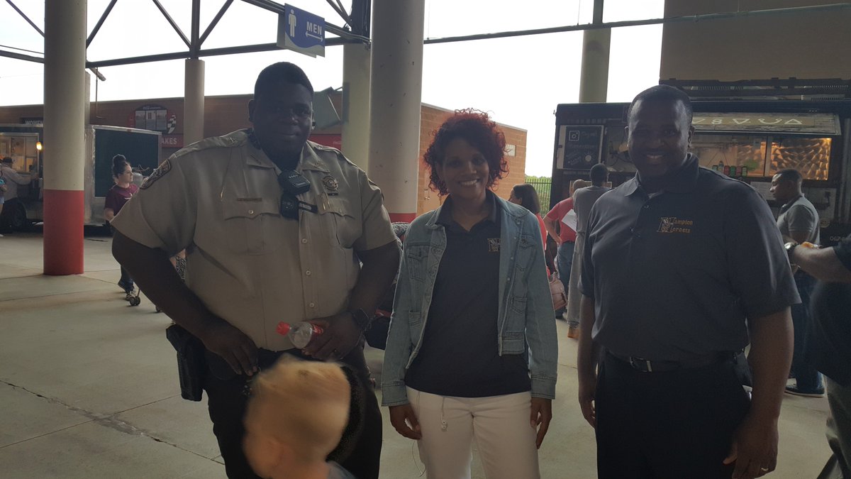 Hampton Middle School tweet media