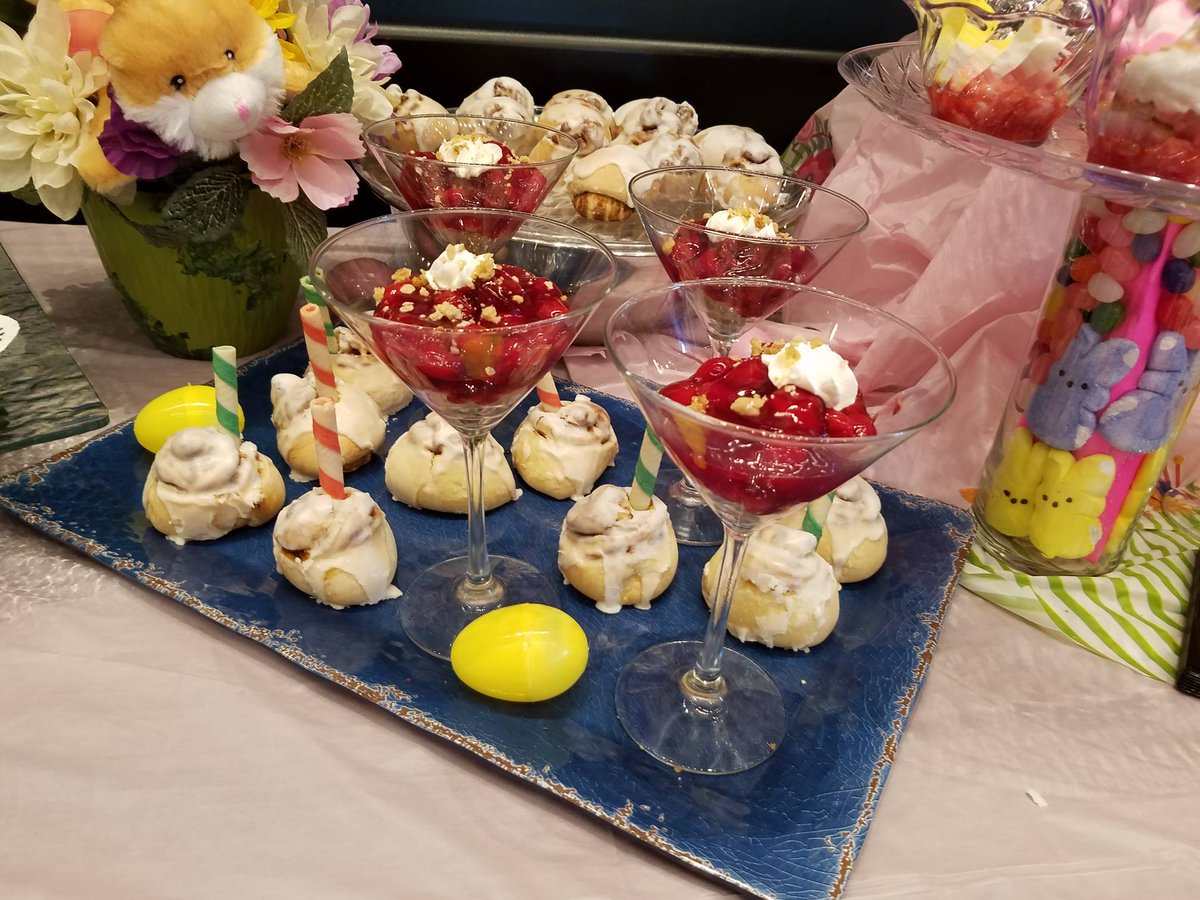 W_Harrodsburg's tweet photo. We had an amazing, delicious brunch! #TrilogyLiving #ourchefsrock #trilogychefs #brunch https://t.co/memc0qtxlo