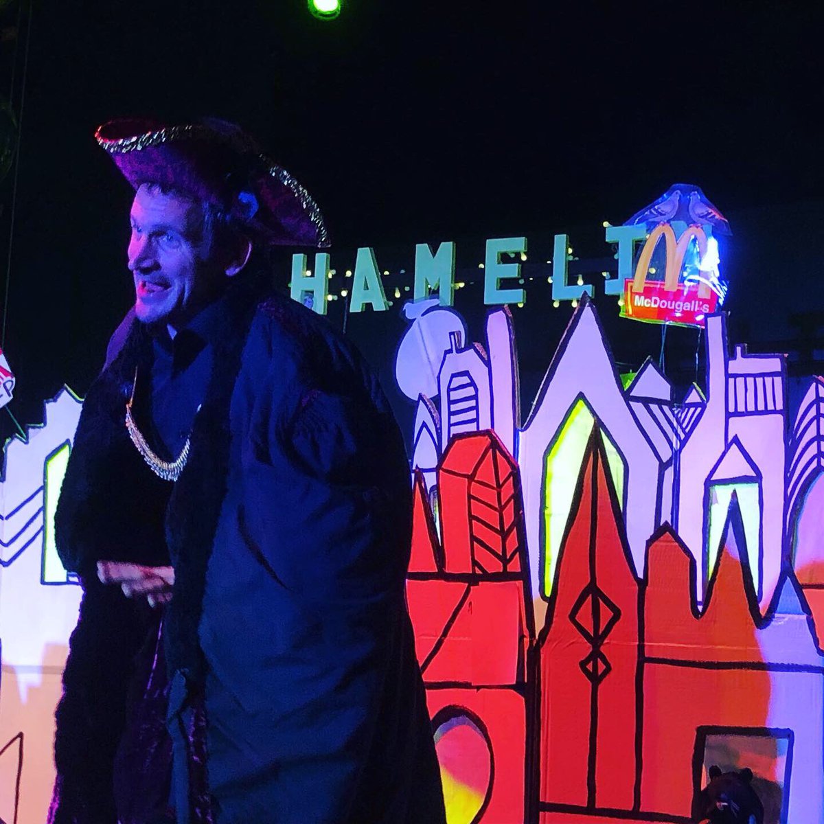skewbaldtheatre's tweet photo. Don’t miss The Pied Piper a Ratty Tale @StanleyHalls from tomorrow until Saturday. Join the Rat Kings Rat Pack as they dance through Hamelin causing mischief. Great fun for all the family book now https://t.co/a3RYZ6rd8n https://t.co/mwhSMEEydf