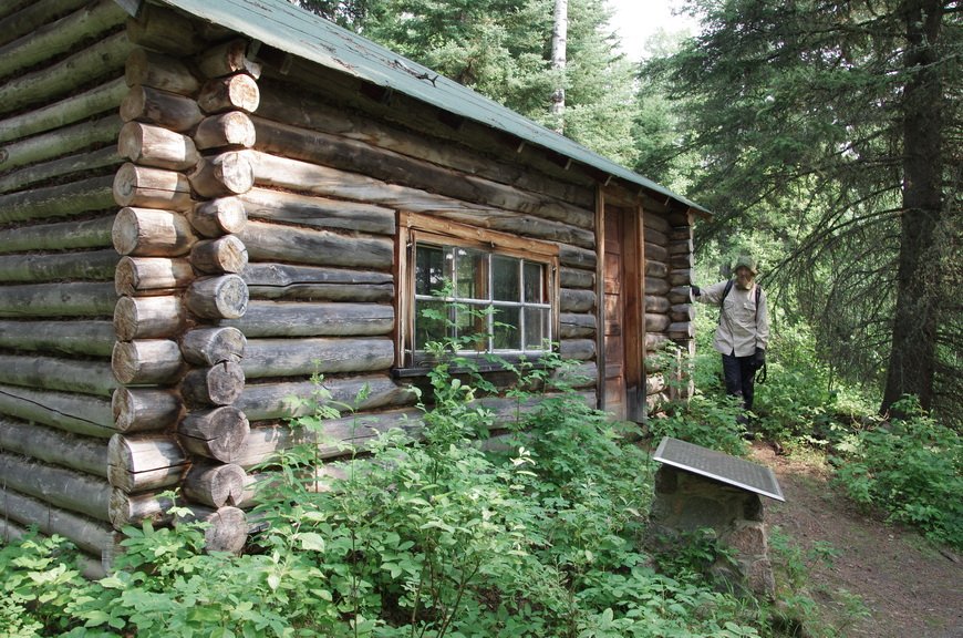 hikebiketravel's tweet photo. A hike to Grey Owl's Cabin in Prince Albert National Park - history & nature https://t.co/emmiqdcZS9 #parkscanada #VisitSK https://t.co/OUeOjf0jr0