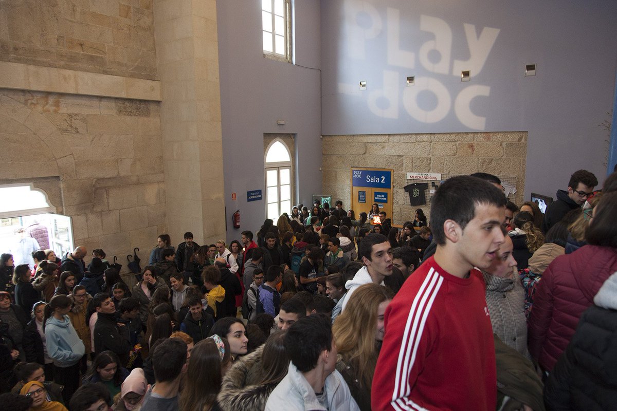 PlayDocFest's tweet photo. PLAY-DOC 2019 visto por nuestra fotógrafa del alma @atamarada 📸🔥 https://t.co/QqHfzdLeyR … #PlayDoc2019 #PlayDocFest #PlayDoc #Tui #Tuy https://t.co/9XMSy9PSH1