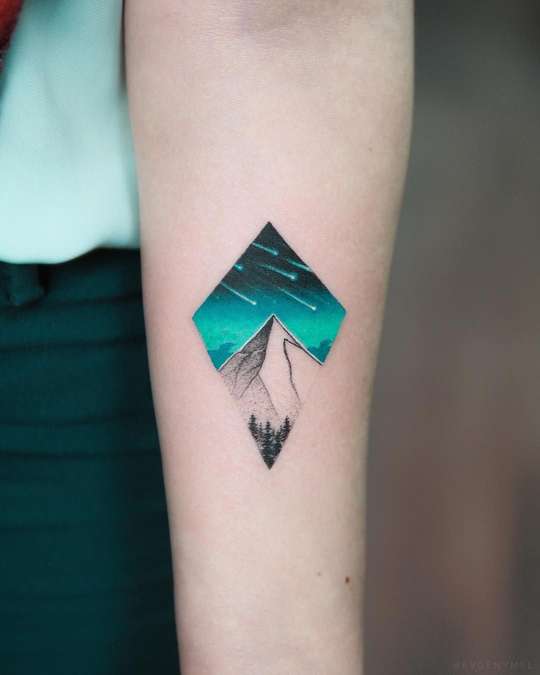 60 Best Minimalist Tattoo Design Ideas  Meaning