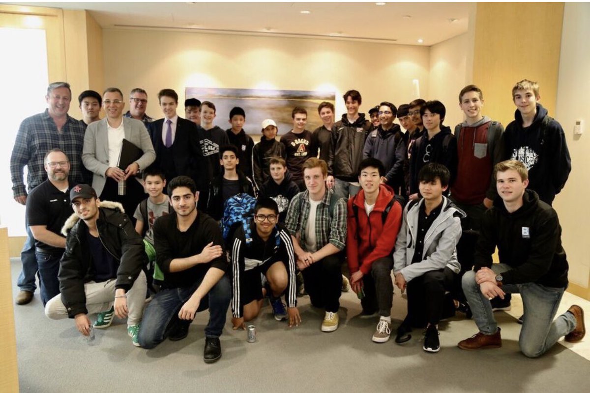 SlaterVecchio's tweet photo. It was such an honour to host &amp; present to the BCN this past Wednesday &amp; to encourage, lead and empower the boys through the spoken words of our very own, Tony Vecchio. Conversations sparked were on the topic of emotional intelligence &amp; overcoming adversity! 👥💪🏼@BoysClubNetwork https://t.co/1RfUy7mE6m