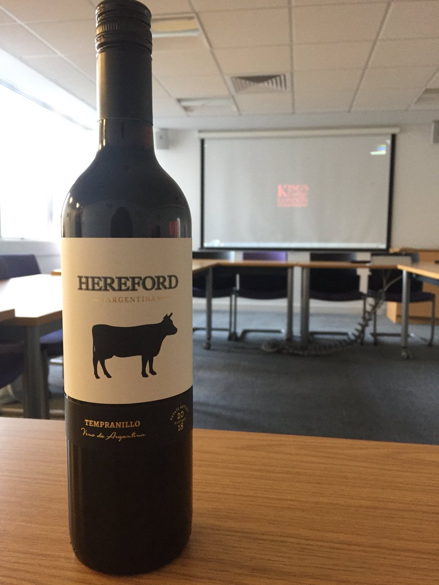 ExploringInArch's tweet image. Our final seminar is less than half an hour away! Get yourselves to the Virginia Woolf Building, Kingsway by 6pm to hear Dr Amara Thornton speak about Scripting Spadework: Publishing Archaeology in the late 19th / early 20th centuries. The talk is free and we have wine! 😏🍷