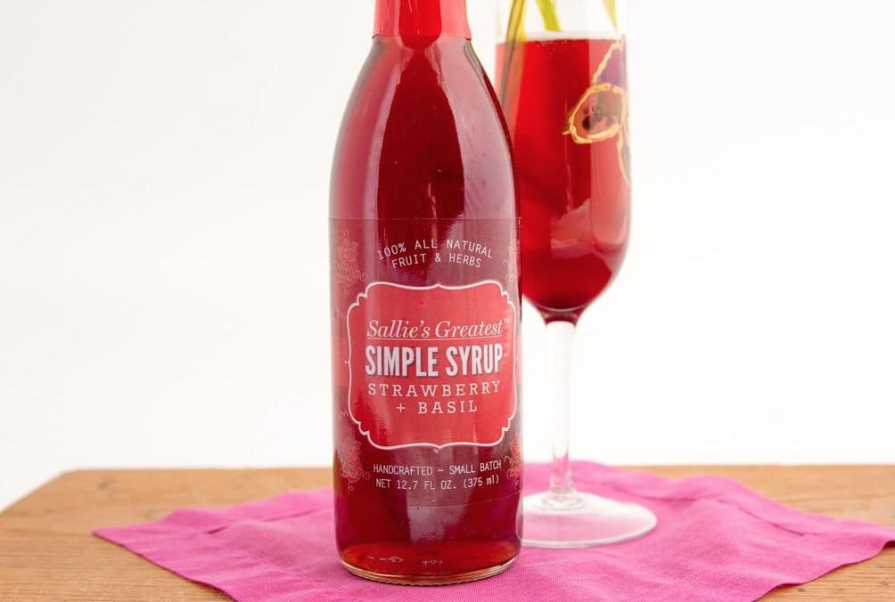 Taxes are filled and you can officially breathe a sigh of relief and raise a glass of something tasty, thanks to @SalliesGreatest. Visit SalliesGreatest.com to find her Strawberry and Basil Simple Syrup and many more.

📷: Sallie’s Greatest