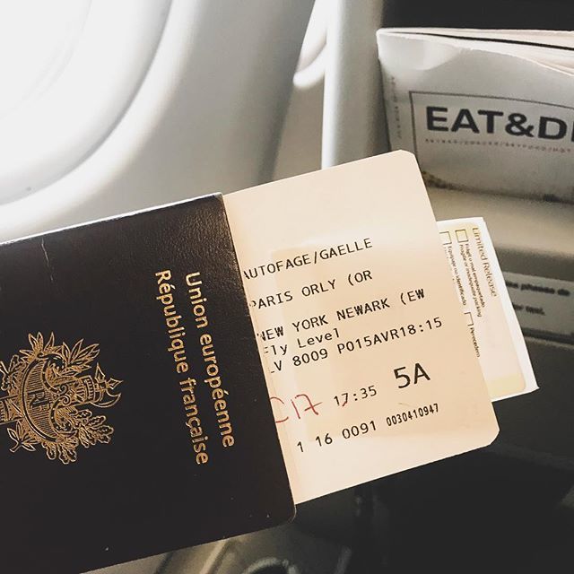 OhMyGaelle's tweet photo. En route pour New York ! ✈️🇺🇸🗽🍎 Tout premier vol long-courrier en low cost pour ma part, je teste @flywithlevel. Verdict dans 8h !
Préparez-vous à me retrouver plus que présente ici-même ces prochains jours ! 🙌🏼 #travel #backtothestates #flywithlevel… https://t.co/mr9OYzV6EI https://t.co/LnvK1RFQdT
