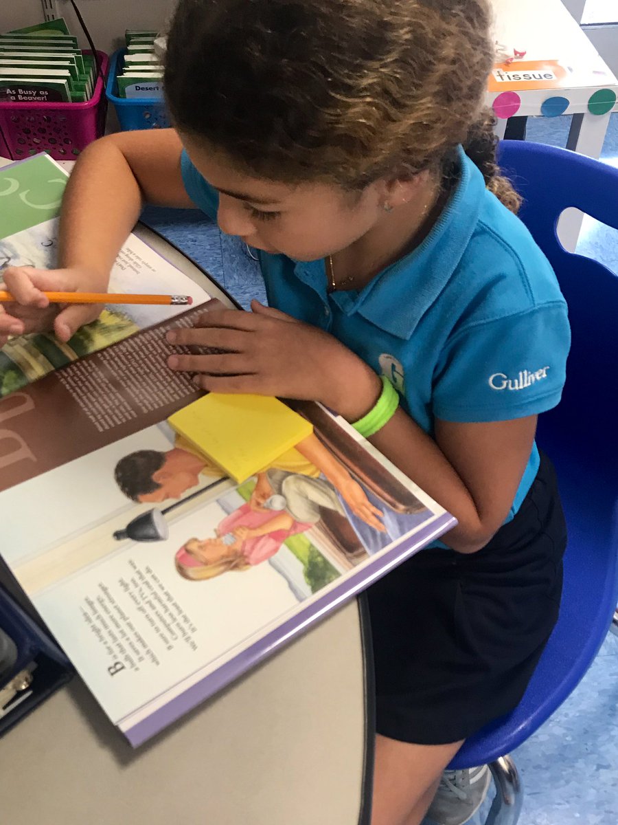 tmce0419's tweet image. @GulliverSchools 1st &amp;amp; 2nd grade #ELLs kicked off a nonfiction unit today by reading books about caring for the earth and finding 5 facts to share with their buddies. 📖 🔍 ✏️ #gslearning #readwritecreate #ELs_Can #factfinders