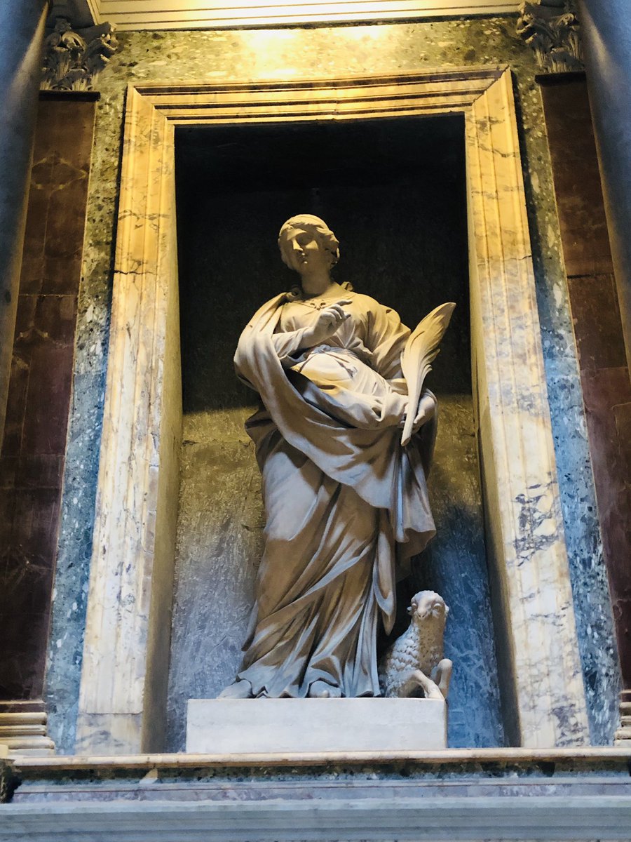 Etonecreate's tweet photo. Some beautiful sculptures in the Pantheon 🏛 Rome #art #sculpture #beauty #history #artisallaroundus https://t.co/4QwDmruSVJ