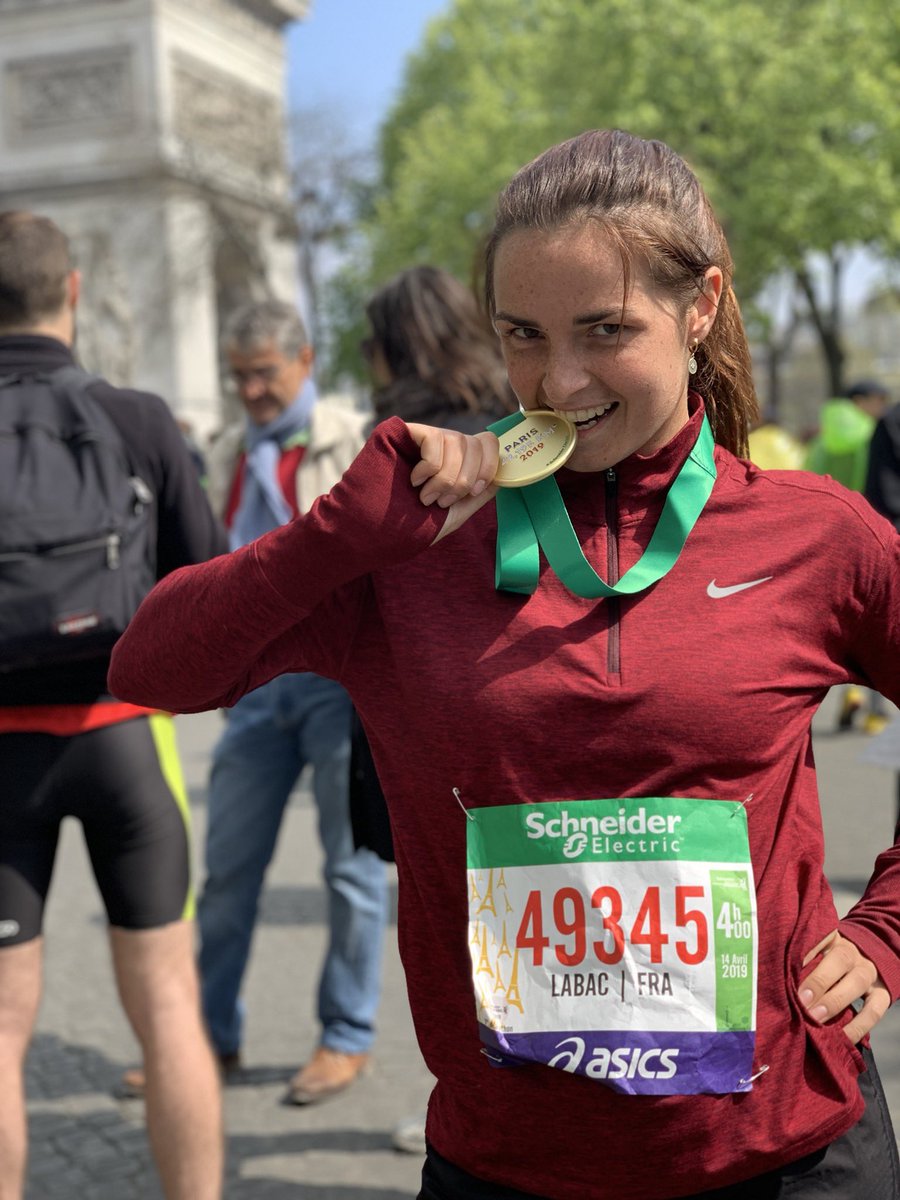 AliceBacquie's tweet photo. Marathonienne en 4:19 🙏🏼🏁🏃🏻‍♀️ #firstone#marathondeparis2019 https://t.co/0UlFiYRy3A