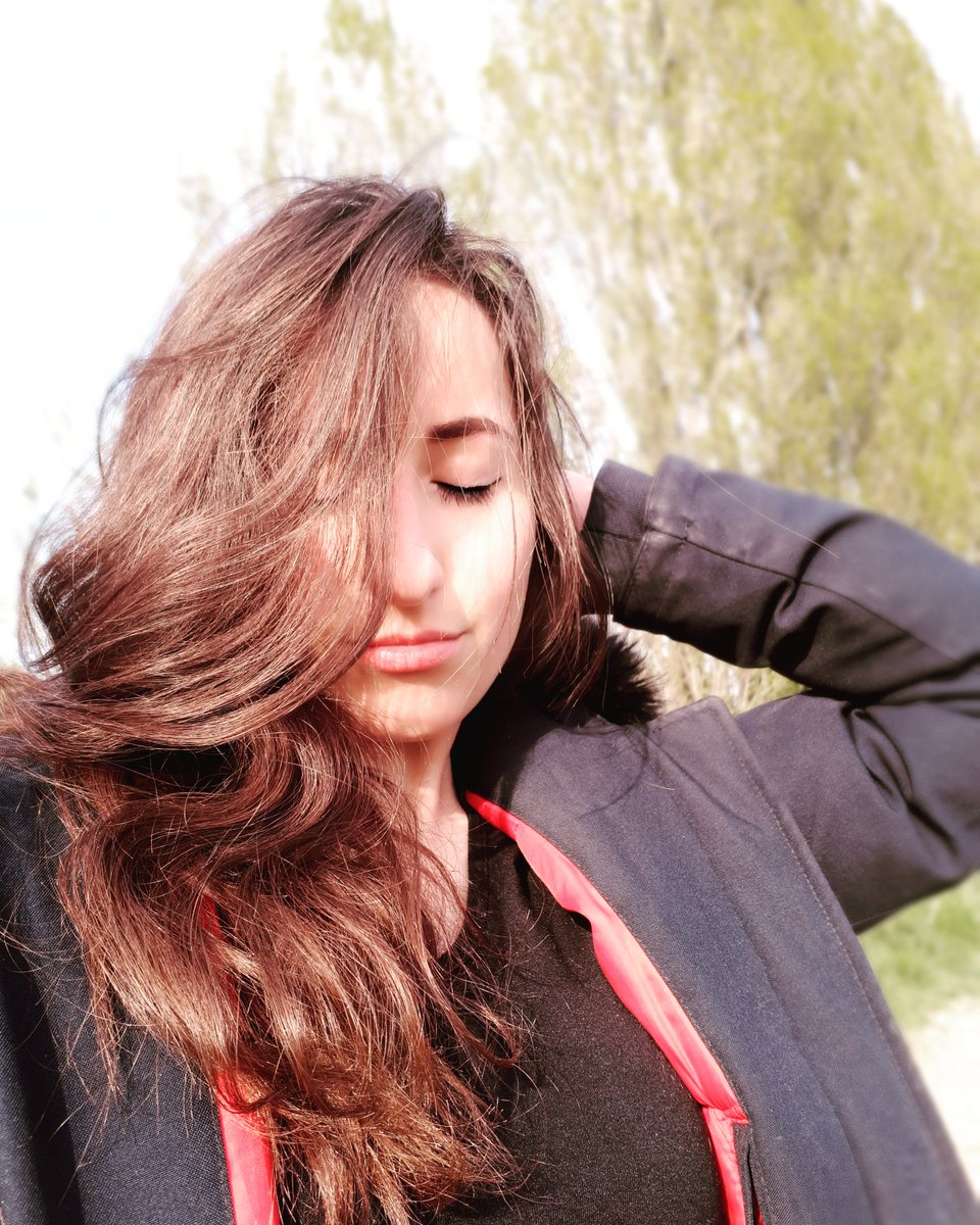 aliciapereira77's tweet photo. Un peu de soleil dans votre tl βοΈ
#embracetheLGBTQ https://t.co/X33HP1tKGK