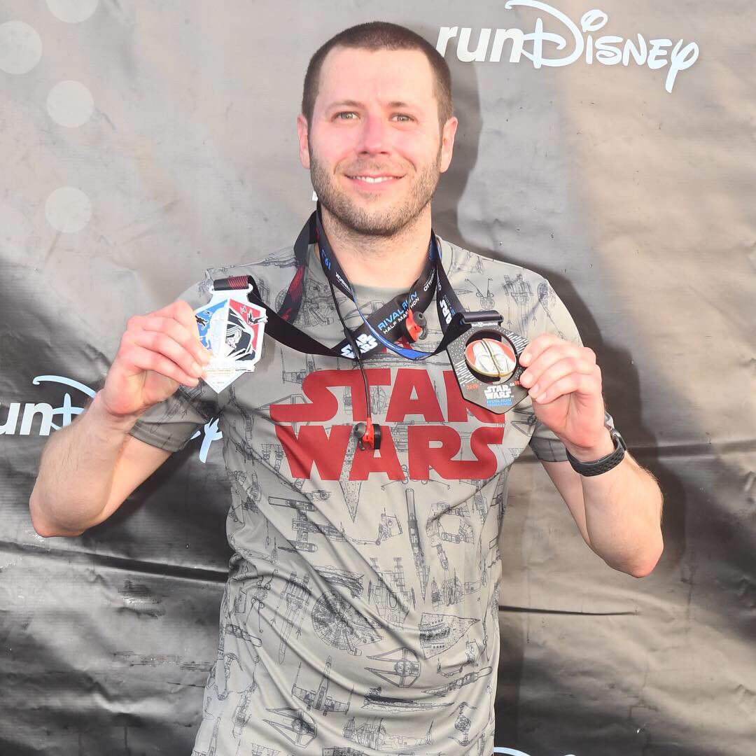 RunDisneyDude's tweet image. #medalmonday from last weekend’s Rival Run Challenge. Took the half easy, listened to Jeff Galloway’s advice to slow down at least 30 seconds due to the heat and humidity. #starwarshalf #rivalrun #atlantarunners #onrunning #rundisney