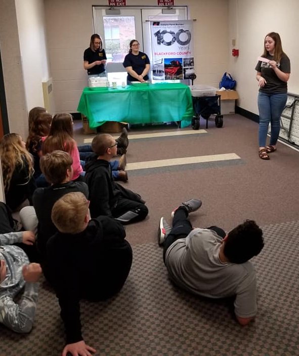 BlackfordSchls's tweet photo. Thank you to the BHS FFA for sharing your love and knowledge of local agriculture with our younger students! We really appreciate all you do! 
#BHSFFA #ChooseBCS https://t.co/8H9SER2W1p