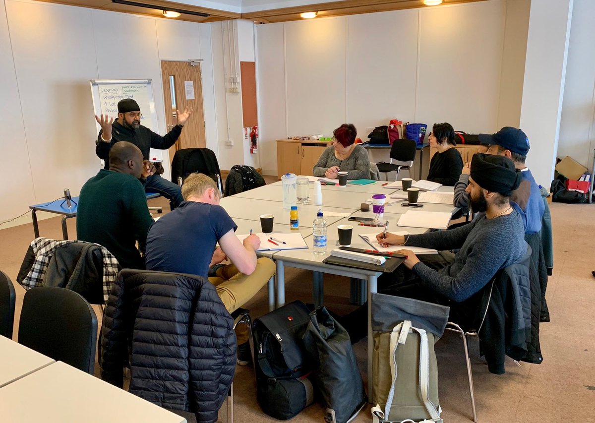 sukhimentor1's tweet photo. Spending A Day With The “Business Growth Incubator Intensive” Graduates with Gratitude @sukhiMentor @ReutersBiz #BGii #InspiredBizClub #BbrMastermind @AmGolhar https://t.co/Ohp1zZJeGK