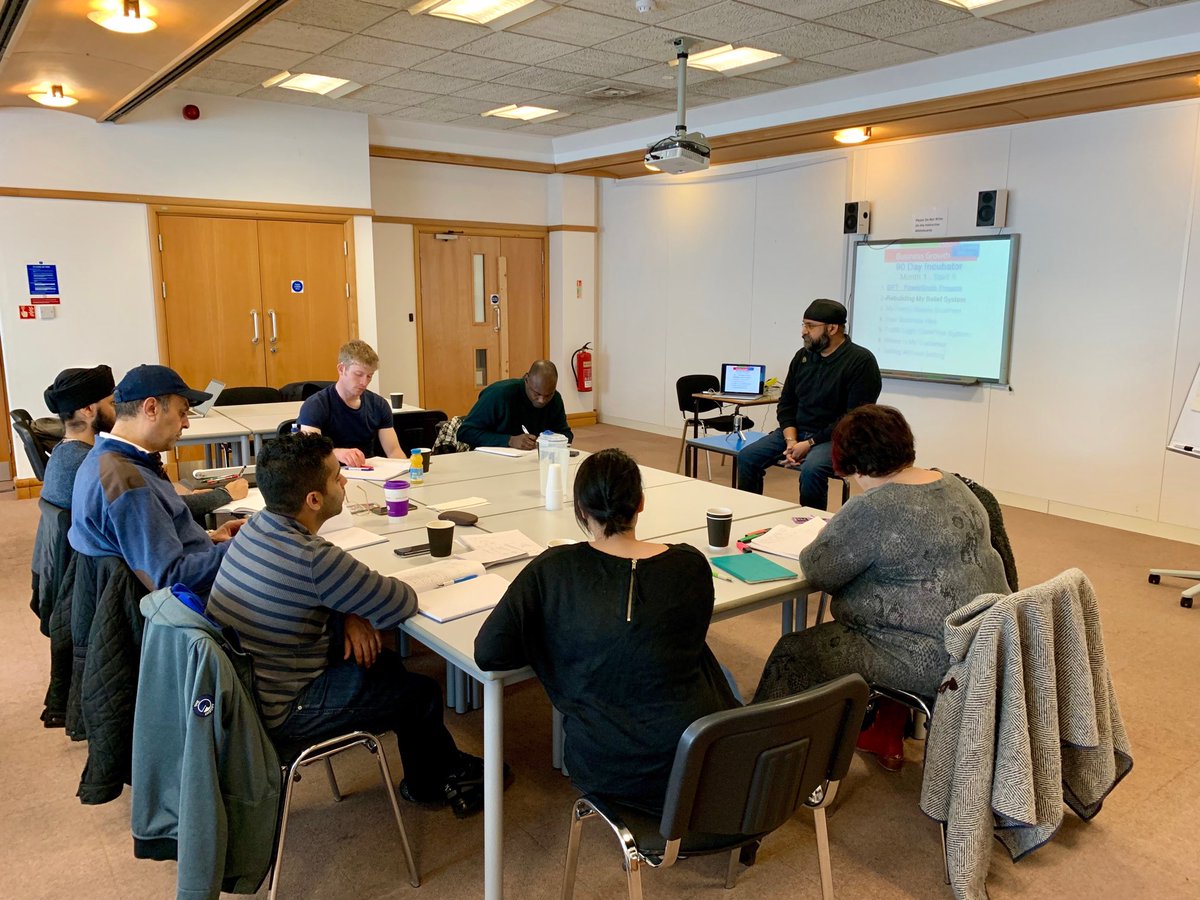 sukhimentor1's tweet photo. Spending A Day With The “Business Growth Incubator Intensive” Graduates with Gratitude @sukhiMentor @ReutersBiz #BGii #InspiredBizClub #BbrMastermind @AmGolhar https://t.co/Ohp1zZJeGK