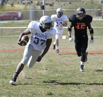 UniversalPFS's tweet image. Former Netflix “Last Chance U” star Isaiah Wright is now playing Semi-Pro for the Alcoa Alloys! #LastChanceU