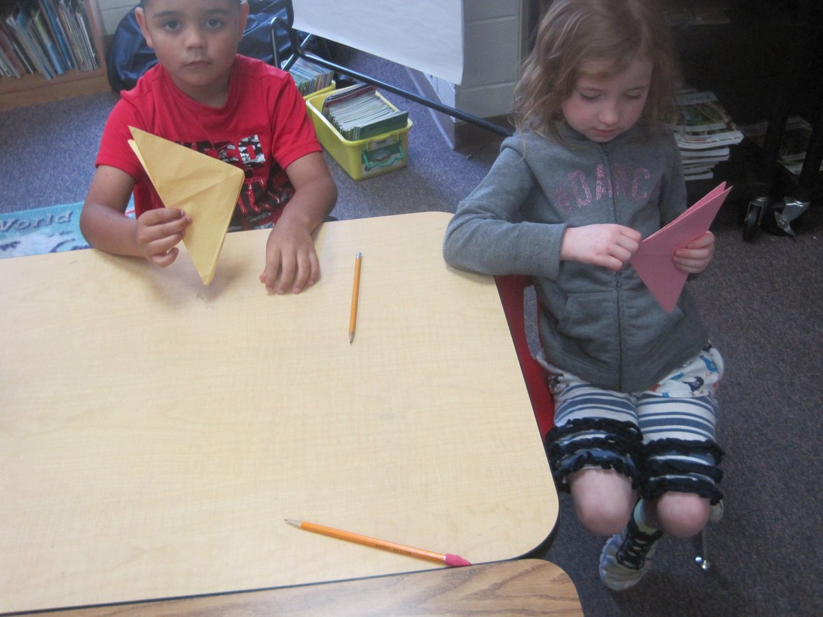 campbellindians's tweet photo. 1st Grade ended their "Life Cycle of a Butterfly" unit with the challenge of creating origami butterflies. https://t.co/NMzY7kmrmL