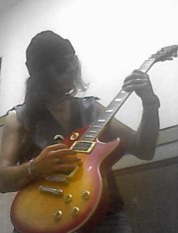 Rmlc63's tweet photo. 😎🎸
https://t.co/Rvpm8rzAIy
#rmlc63 #portugueseguitarplayers #PortugueseGuitarists
#liveformusic #musicmatters #RockNRoll #VintageGuitars 
#Blues #TexasBlues #MarshallAmps #OnlyAGibsonIsGoodEnough #gibsonguitars #gibson
#GibsonGuitarsUSA 
#guitar #guitars #electricguitar https://t.co/NyfxOVlkMK