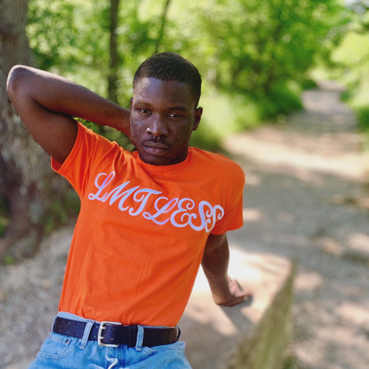 limitlessreddot's tweet image. LINK IN BIO💥 #LMTLESS #StreetStyle