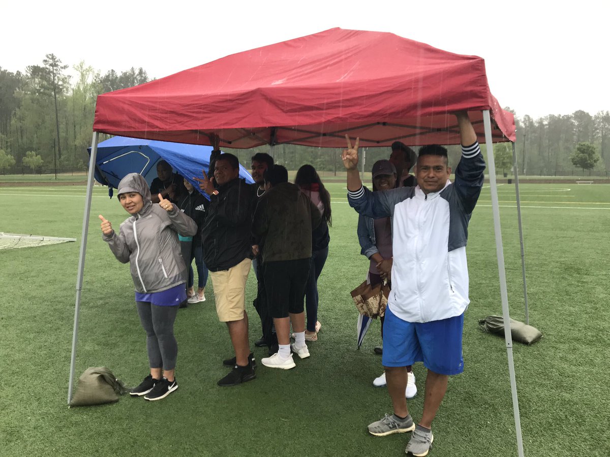 _ssasoccer's tweet photo. Rain or shine, the unwavering support of our SSA families comes shining through. Our club is strong because of your dedication and commitment to your children and to SSA. Thanks for always being there! #SSAWay #ssasoccer #ssaelite #iPlaySSA #soccerlife #soccerparents https://t.co/YTh0uszDI8