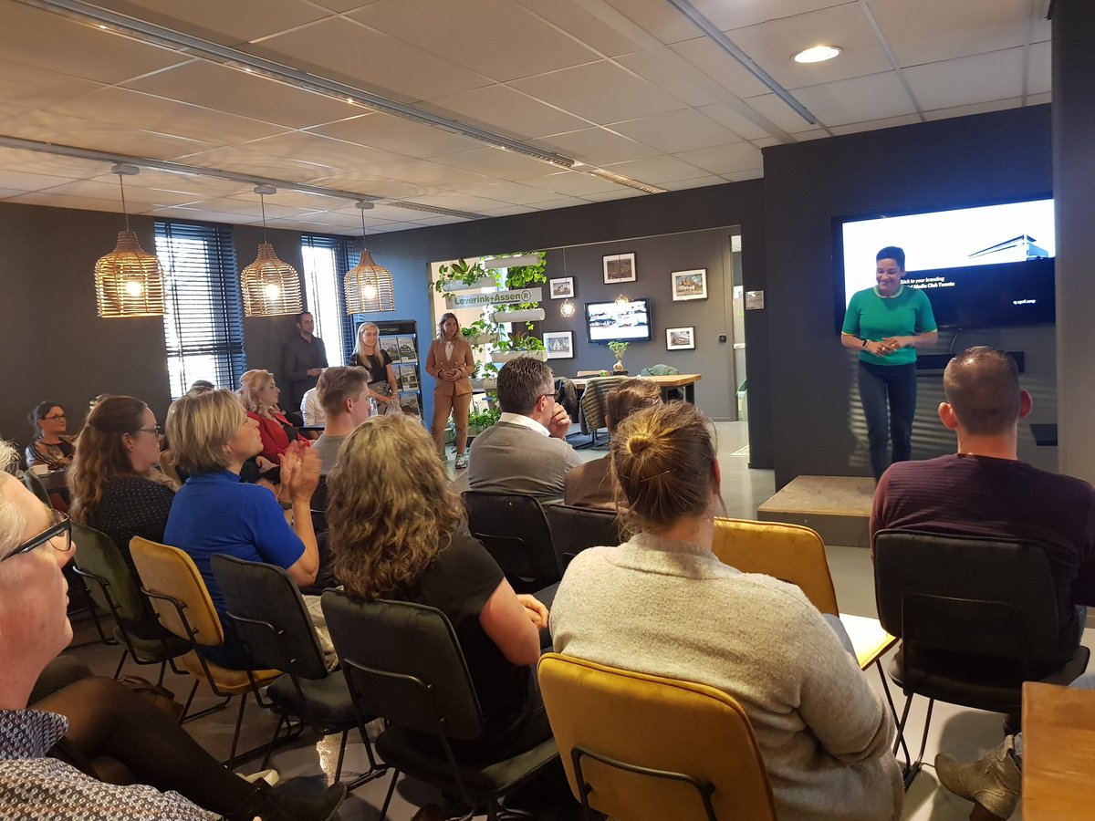 Sharita van #SMCTwente trapte de avond af ⬇️😁