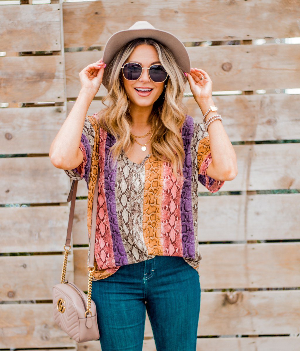 Snakeskin Trend with a Colorful Twist sabbystyle.com/snakeskin-tren…