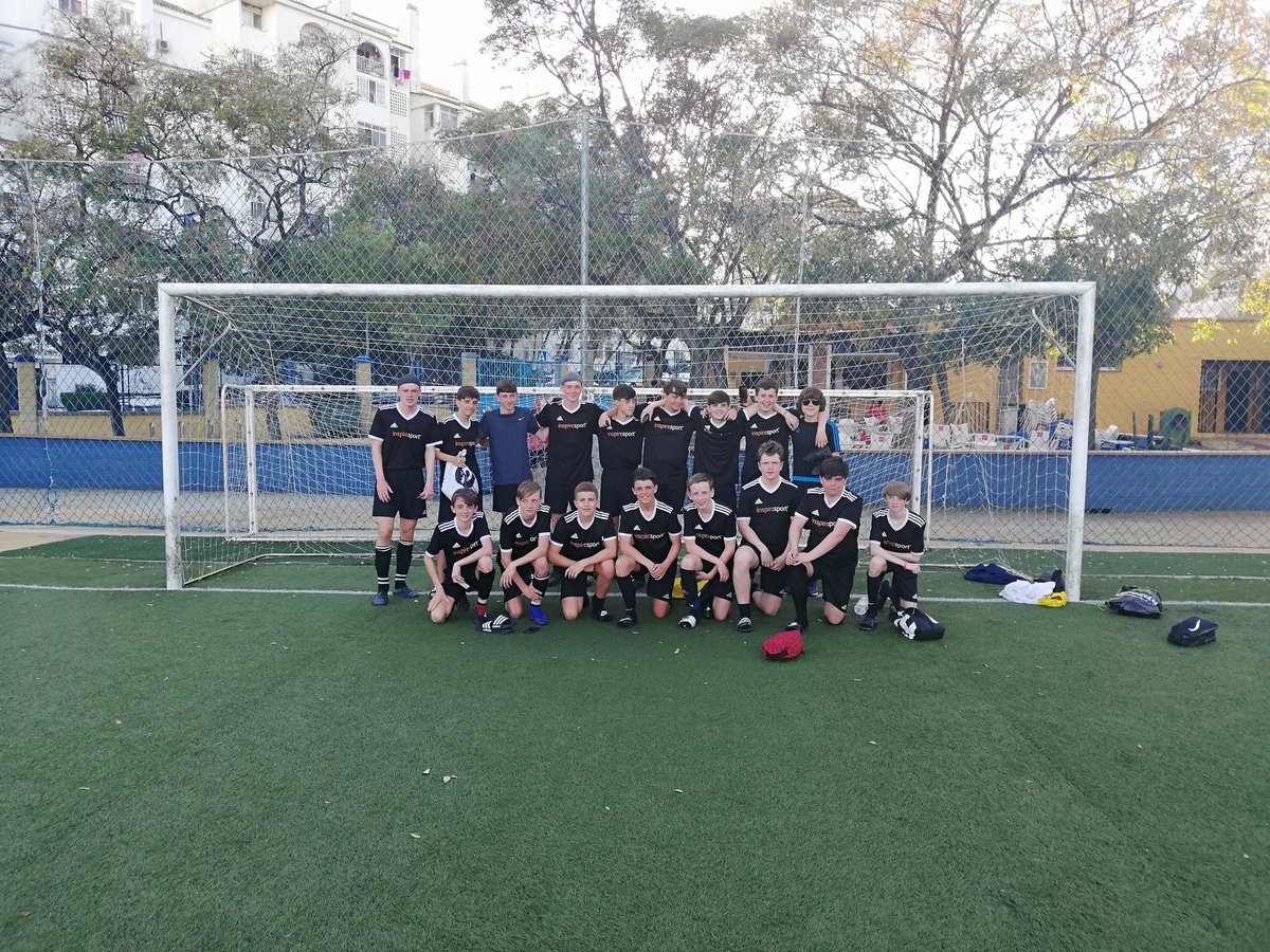 FhspeM's tweet photo. What a performance by the year 10's. Beaten 2-1 by a Division 1 Andulicia team #incredibleeffort @FhspeM @FormbyHigh @FHSPEDepartment https://t.co/QtcWxJSaDt