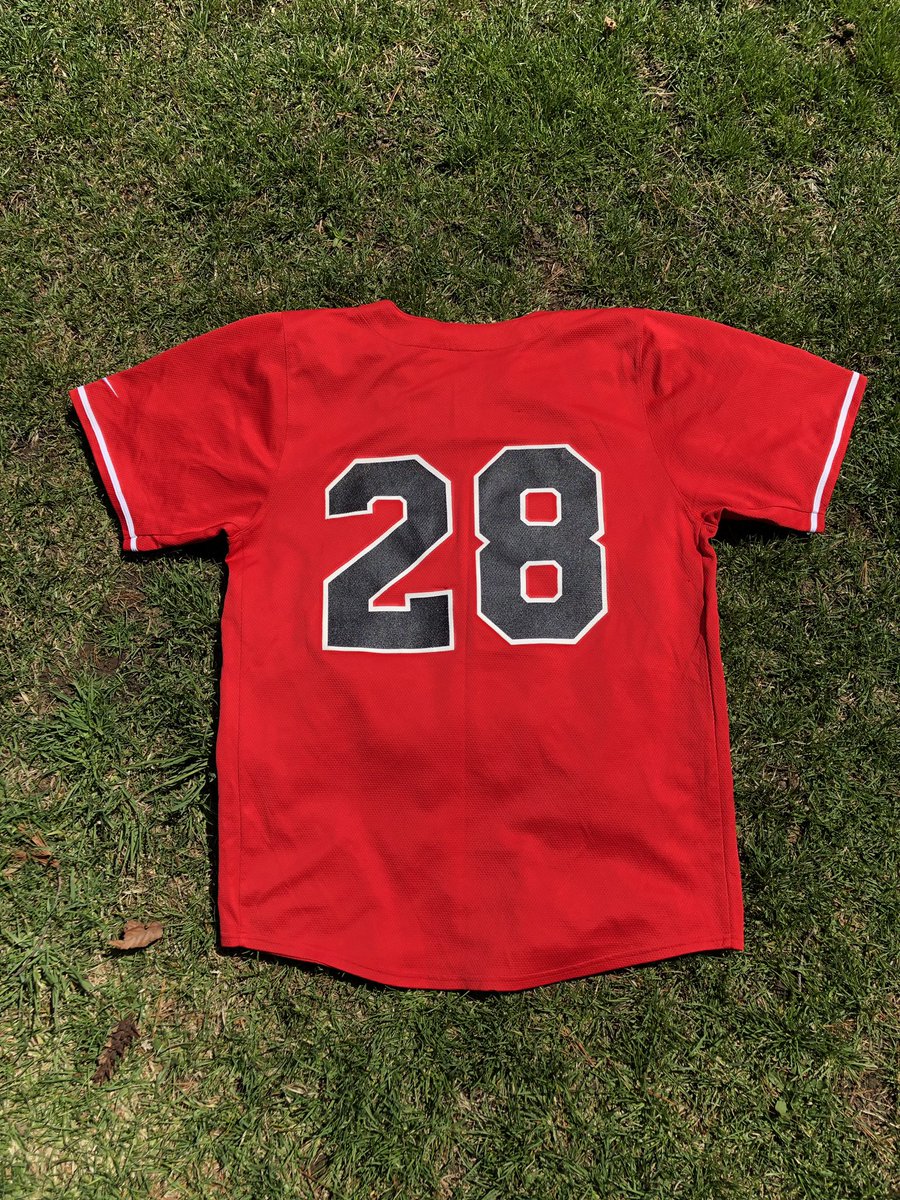 CUAABaseball's tweet photo. 🔴Cardinal Giveaway🔴

RETWEET (must be following our page) to enter for a chance to win a throwback CUAA baseball jersey! 

A winner will be randomly selected on Friday (4/19) at 8:00PM ET! https://t.co/lE3X0aMJLj