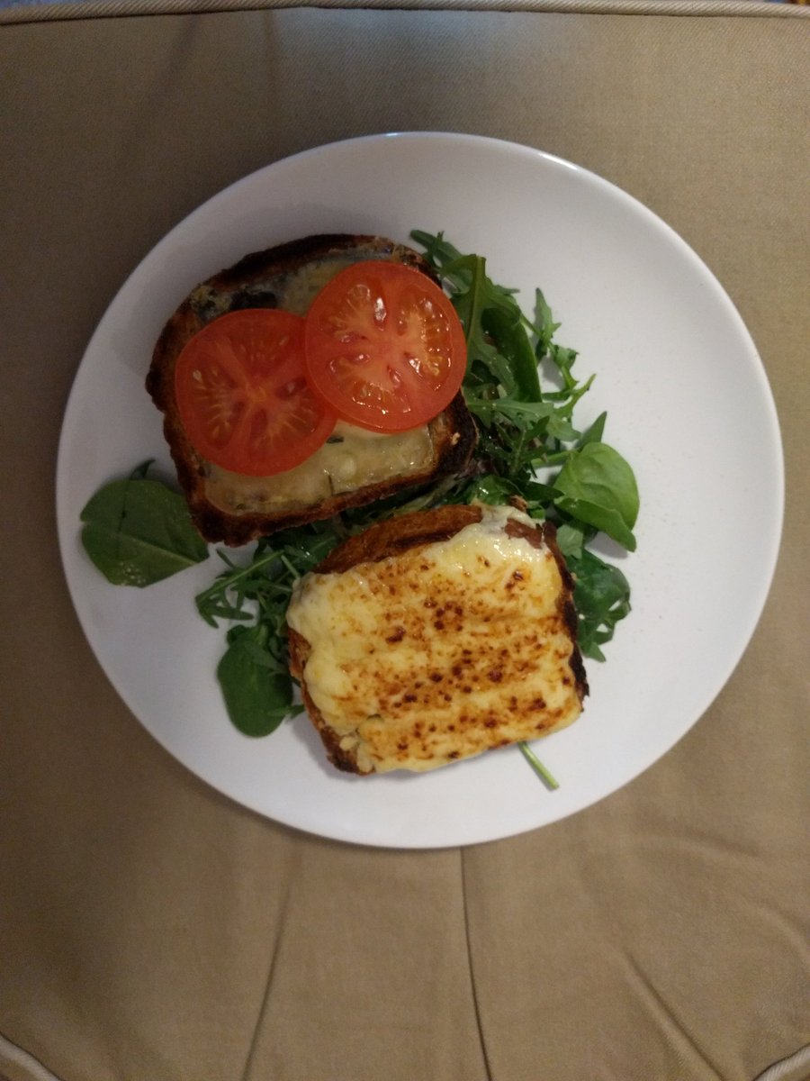 OOK_Librarian's tweet photo. When only cheese on toast will do โค๏ธ
#stilton #wensleydale #worcestershiresauce
#granarybread
@blackwidow400 @PoetSimon @geekychappy
#twittercheeseclub https://t.co/pDeiUPf4o3